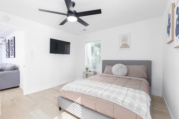 ความสะดวกสบายเหมือนรีสอร์ทรอคุณอยู่ในห้องนอนทั้ง 3 ห้อง