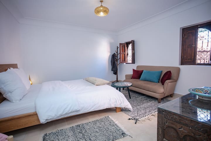 الغرفة الثالثة