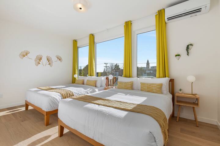 Walk to CapHill 4B4B w/EV Rooftop 6 Beds Sleeps 12 gallery image 5