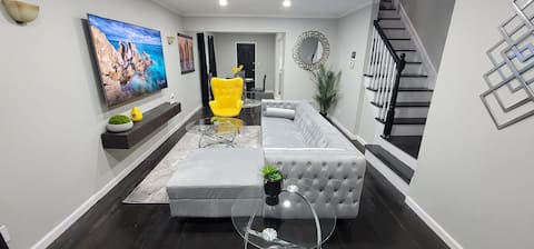 Top Airbnb: Modern home near JFK/UBS Arena/ Casino in Queens
