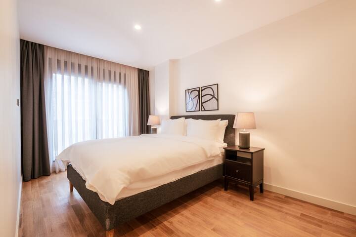 Homie Suites | Bakırköy | 2br with Sea View #BA3 gallery image 3