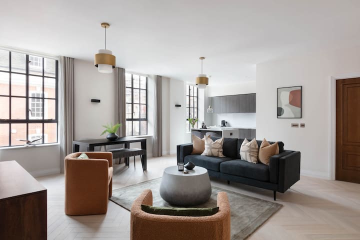 Parliament Square Apartments – Luxury 2 Bedroom gallery image 5