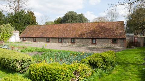The Abbey Garden Lodge