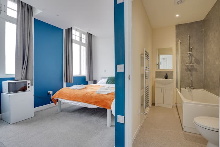 Homesly Properties managed Airbnb listing 3