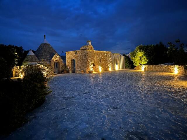 Trullo, villa “I Melograni” ID BR07400391000035554