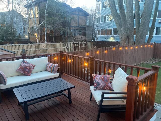 Central, spacious, discounts for longer stays! gallery image 2