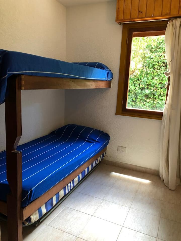 Dhomë gjumi 2