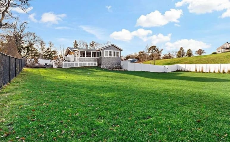 The Succotash Sanctuary gallery image 2