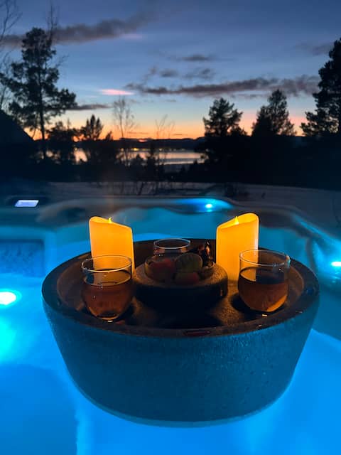 Cabin at Nikkihompen in Alta of high standard.