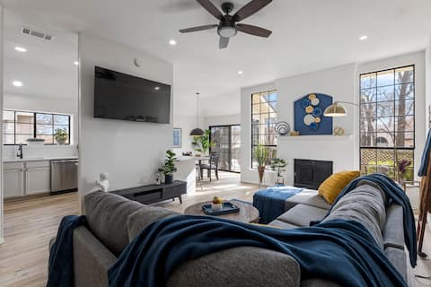 5BR Bonnie Home Steps from It All!