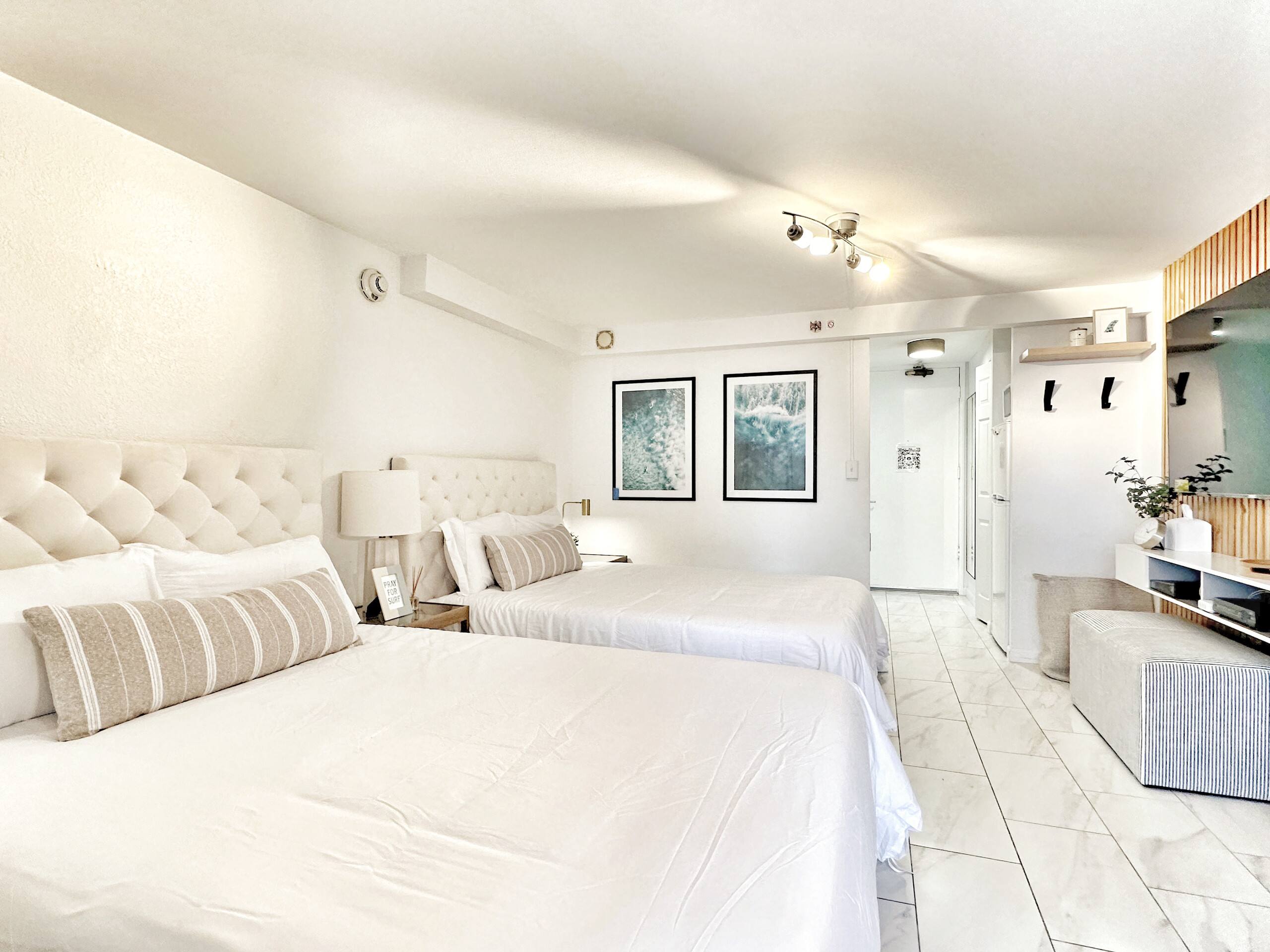 Boutique Studio w/City & Canal Views in Waikiki! - Image 7