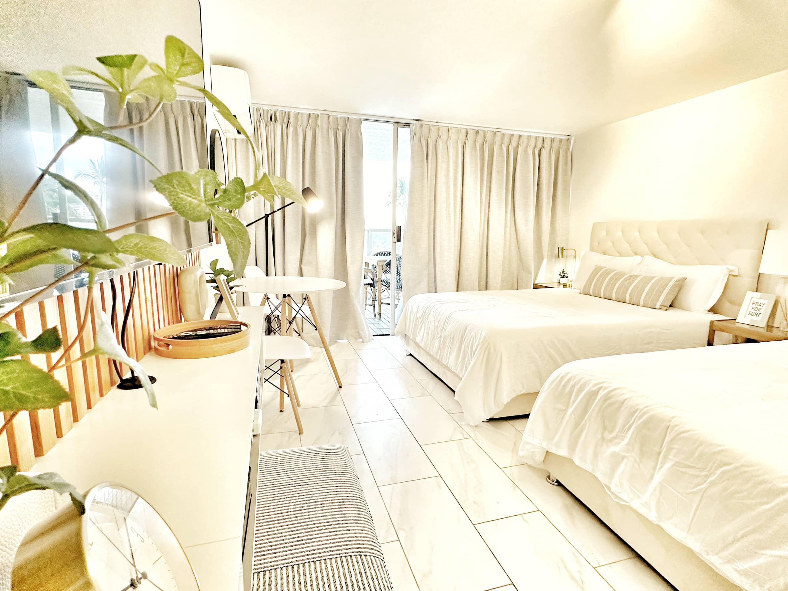 Boutique Studio w/City & Canal Views in Waikiki! - Image 3