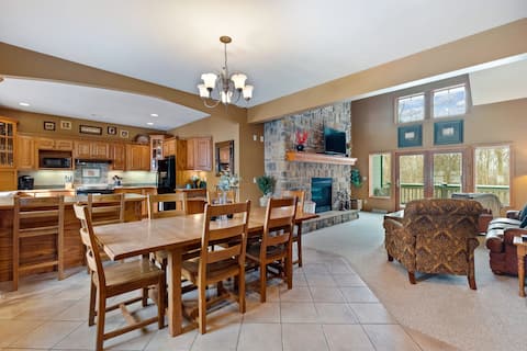 Luxury Mountain Top Living For The Whole Family