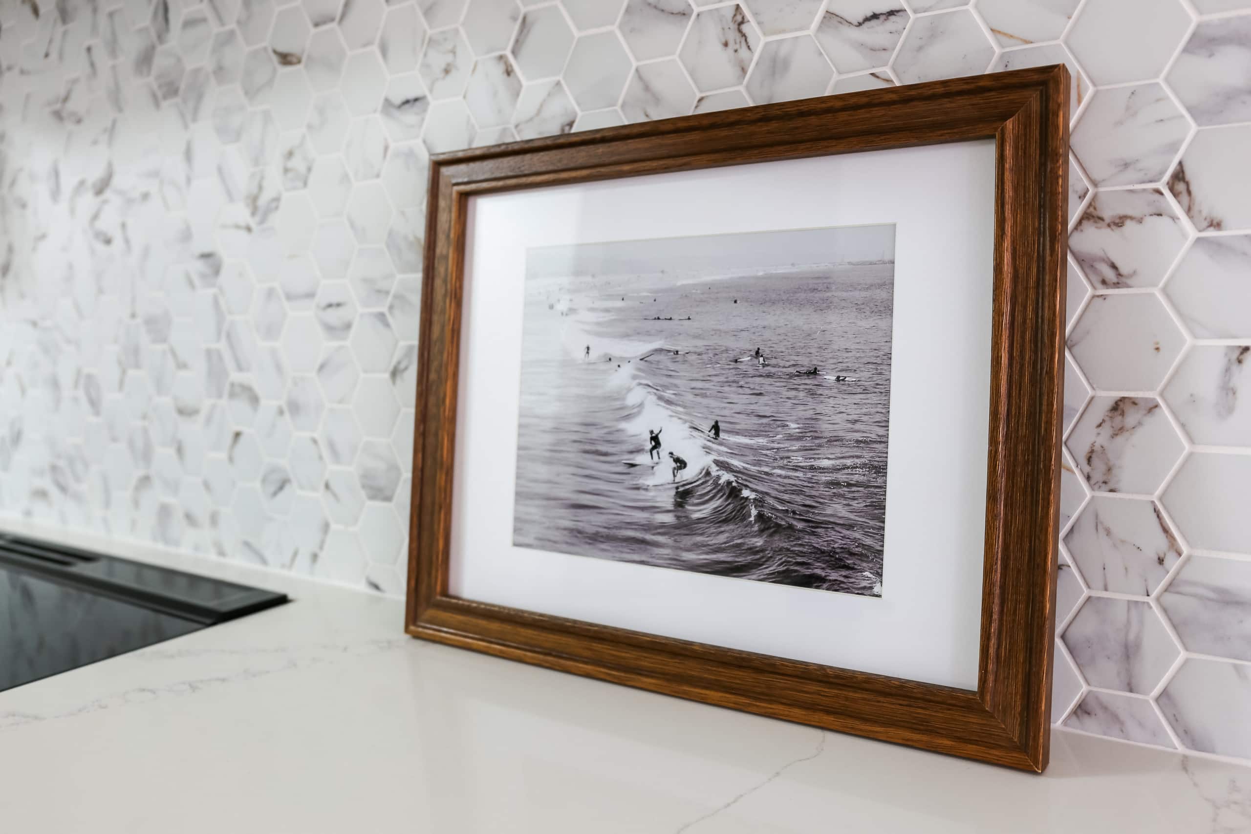 0989 –Ilikai Marina Studio-Mountain View by Beach - Image 5
