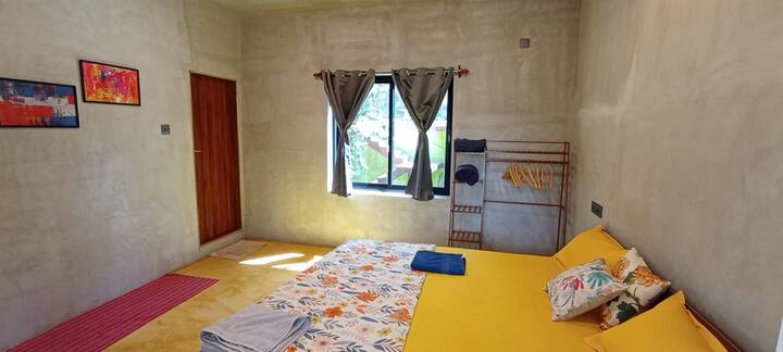 4 identical bedrooms! Each them have a King-size bed with a comfortable 8" spring mattress. The wardrobe rack has wooden hangers for your clothes. Black-out curtains work well to block out strong light.