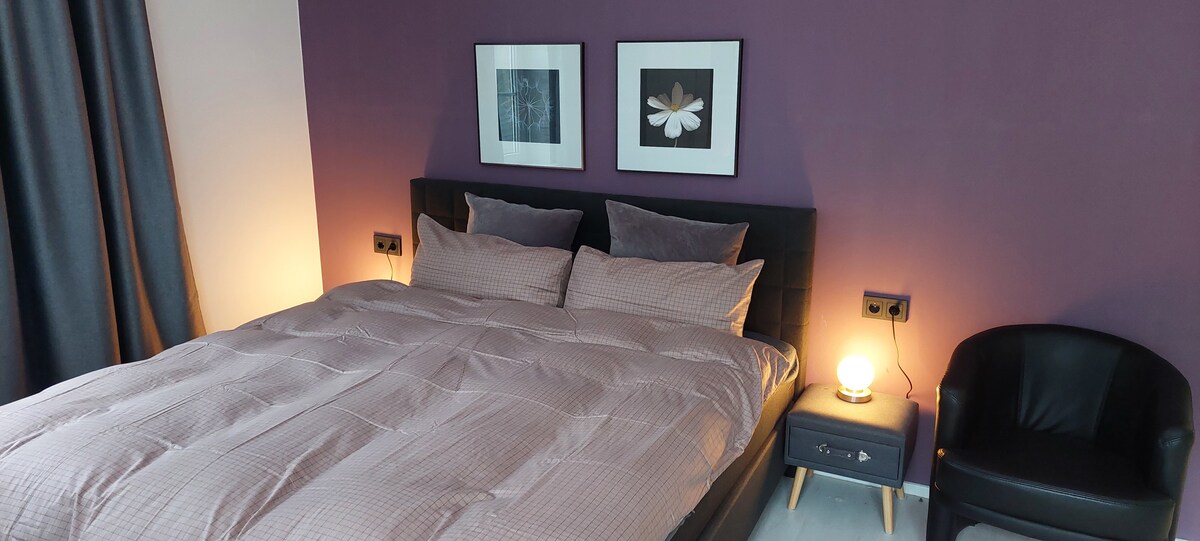 Dhomë familjare në katin e 2-të me krevat pranveror dhe krevat fëmijësh