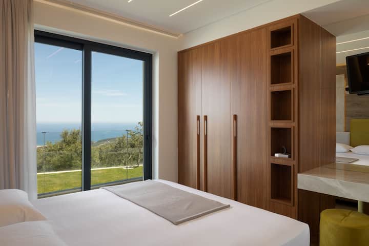 Start your day by enjoying those beautiful sea views!