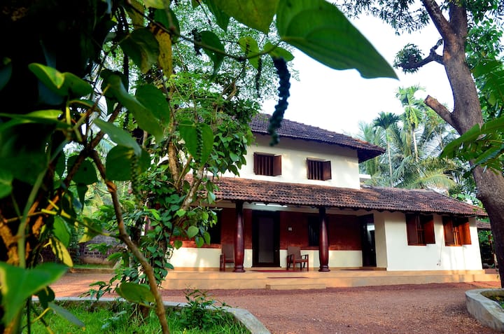 Amban Heritage -  Homestay near Kannur Airport