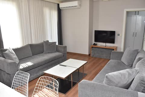 Top performing Airbnb: Nish Residence family suit (2+1) in Ümraniye