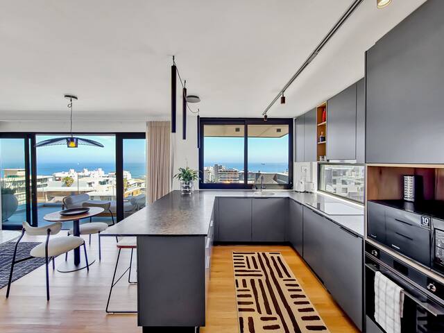 Luxury Penthouse with Ocean View, A/C and Inverter gallery image 4