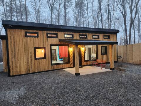 Red Room Cabin ~ "The Fortress" Adult playhouse!