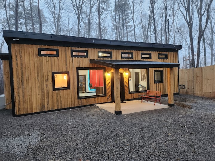 Red Room Cabin ~ "The Fortress" Adult playhouse!