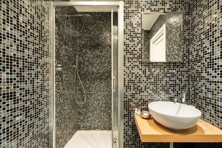 Keys of Italy -Albero15B-Train station Family Apt gallery image 4