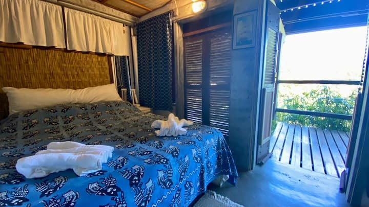 მე-3 აპარტამენტს ვუწოდებთ Classfofo-ს.