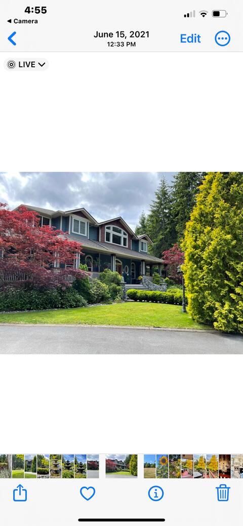 Country Estate on Acreage/ Swimming Pool/Hot Tub