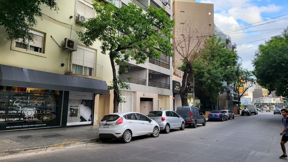 Квартира с отдельным входом на первом этаже в Belgrano