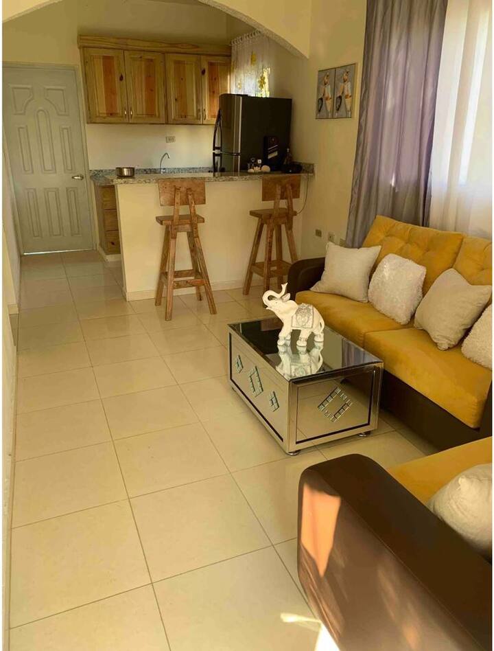 Fresco en las vistas a las montañas. Departamentos en renta en Nagua