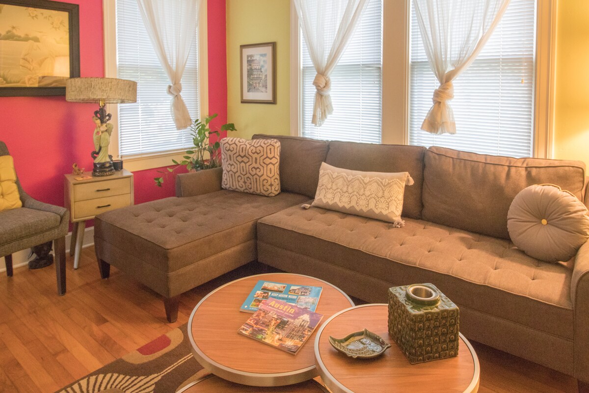 Charming Retro SOCO 2 Bedroom House