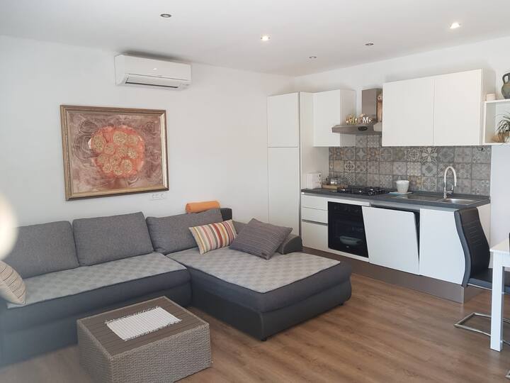 მისაღები ოთახი