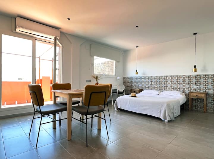 Apartamento Estudio Con Terraza - Valencia