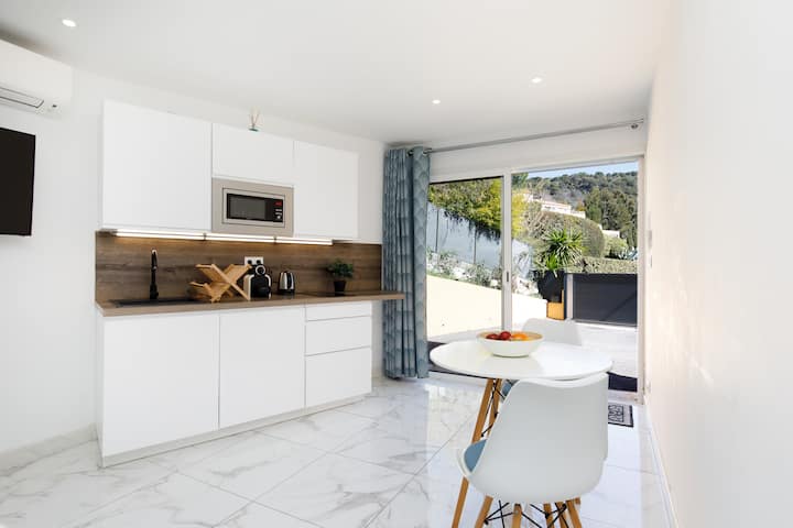 Studio Tout Confort Avec Parking, Terrasse - Saint-Jean-Cap-Ferrat