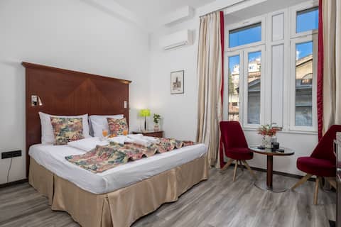 Successful Airbnb property: Continental Room #2 in Mjesni Odbor Centar Sušak