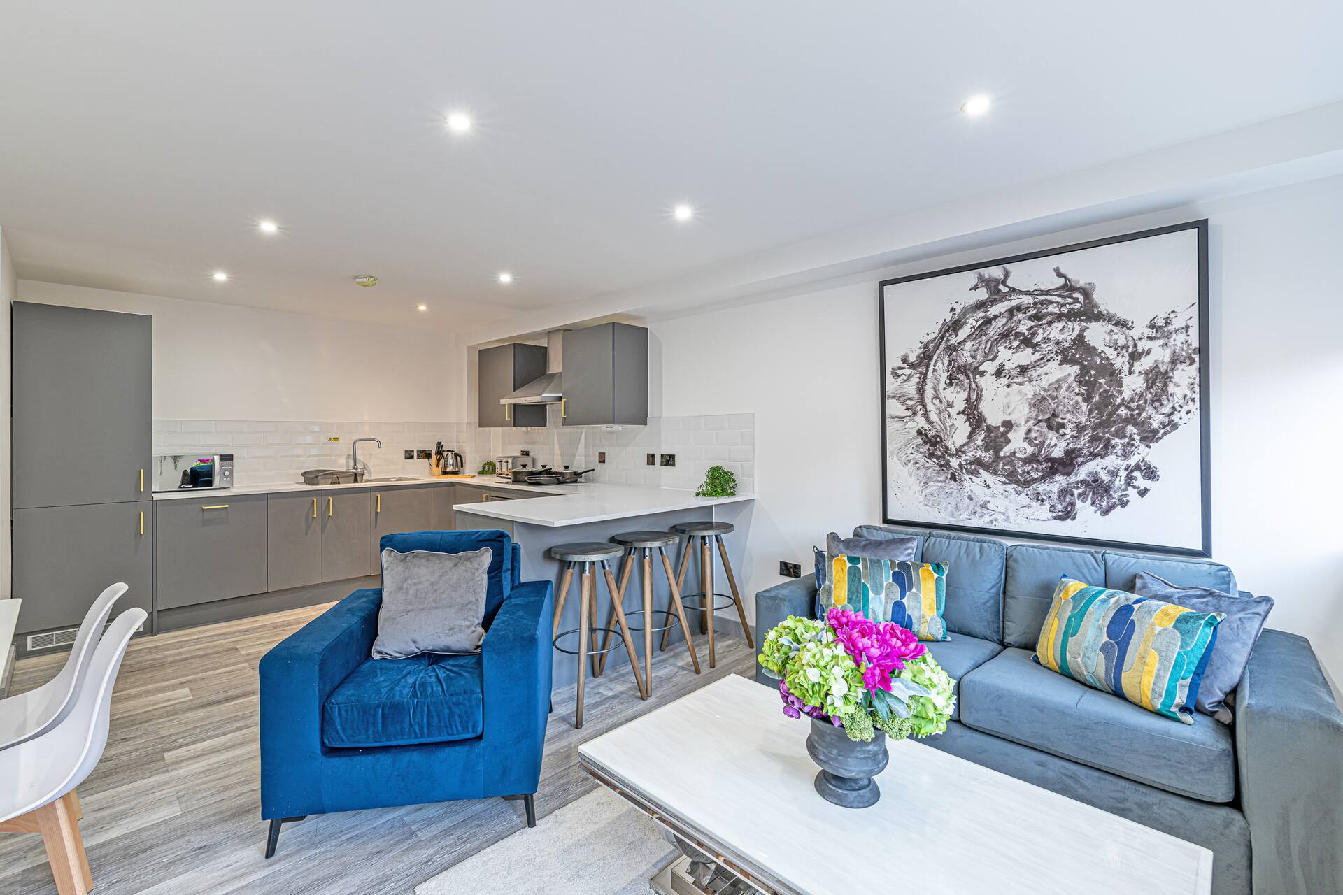 One Bedroom Apartment, King Zip Link - City Centre — photo 2
