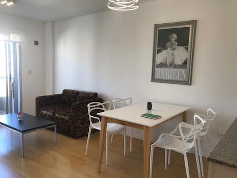 Propiedad de Airbnb exitosa: 30 Mins Palermo en Villa Del Parque