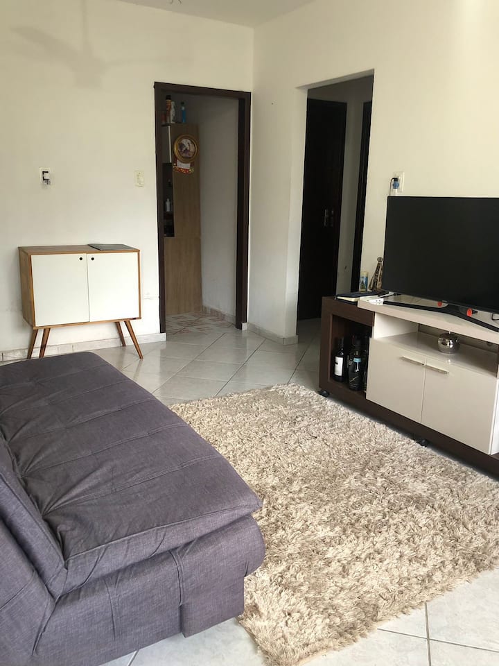 Casa 2 quartos, com ar condicionado