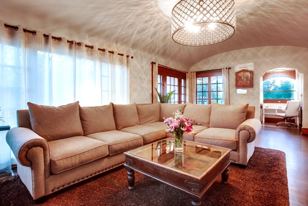 Dhomë ndenjjeje me dy divane dopio "Queen"