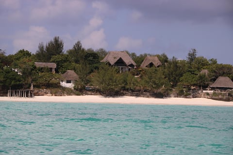 Sazani Beach Lodge: Knowledge House