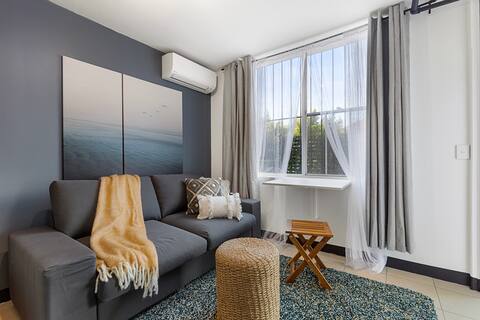 Bondi Sky with Private Outdoor Patio & Car Space