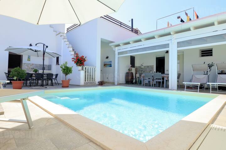 Da Pina con piscina esclusiva gallery image 5