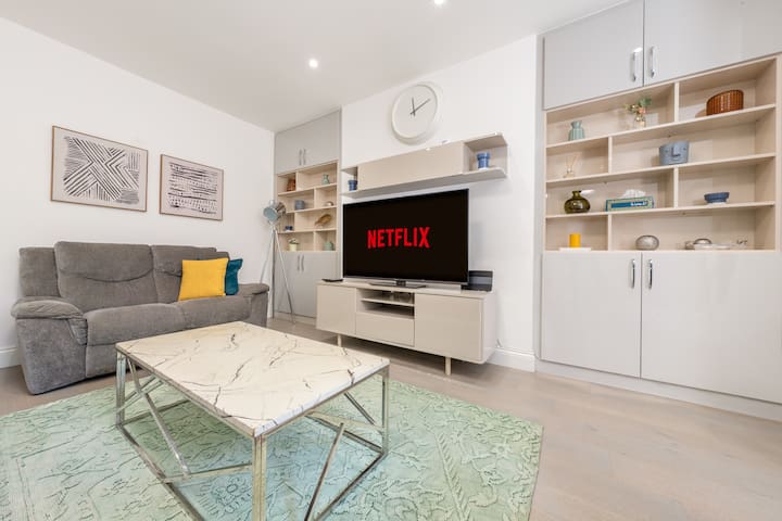 Kensington Residential LTD managed Airbnb listing 2