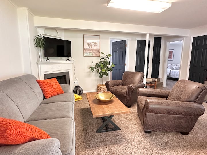 Private Basement Unit Near BWI Guest suites for Rent in Glen Burnie