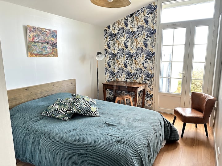 Sea view room 