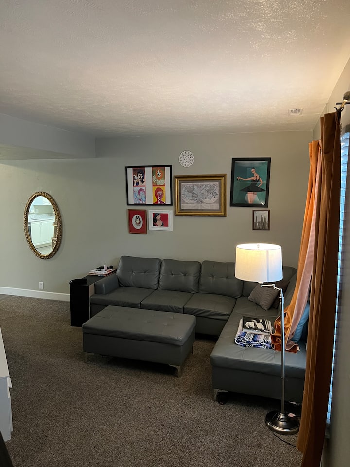 Private townhome with patio! Houses for Rent in West Valley City