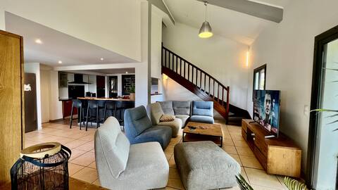 Top performing Airbnb: Villa Oasis in La Possession