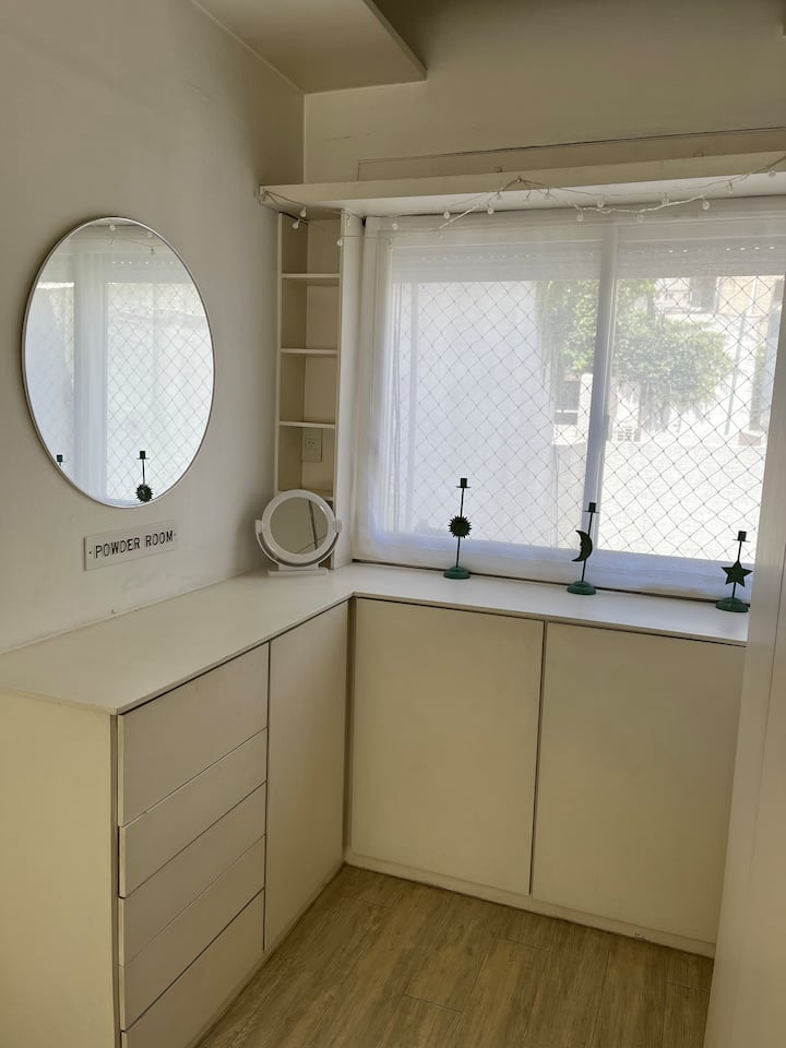 One-bedroom apartment with private terrace in Colegiales