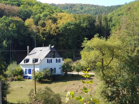 Successful Airbnb property: Comfy Apartment amongst nature in Bad Kreuznach